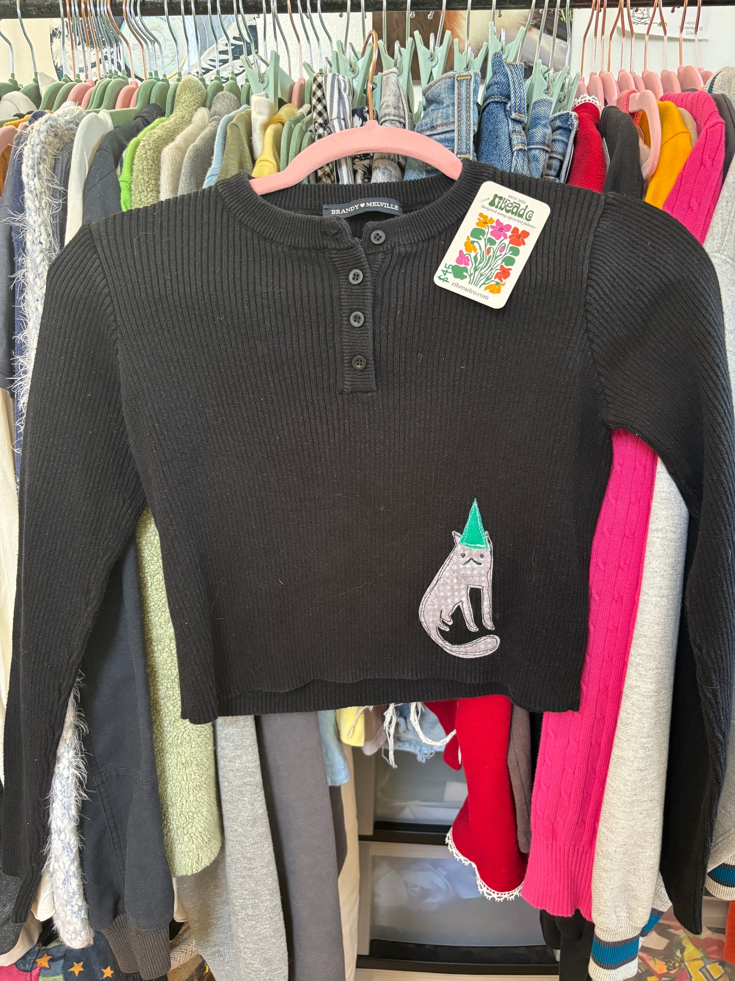 kitty wizard long sleeve (women’s m)