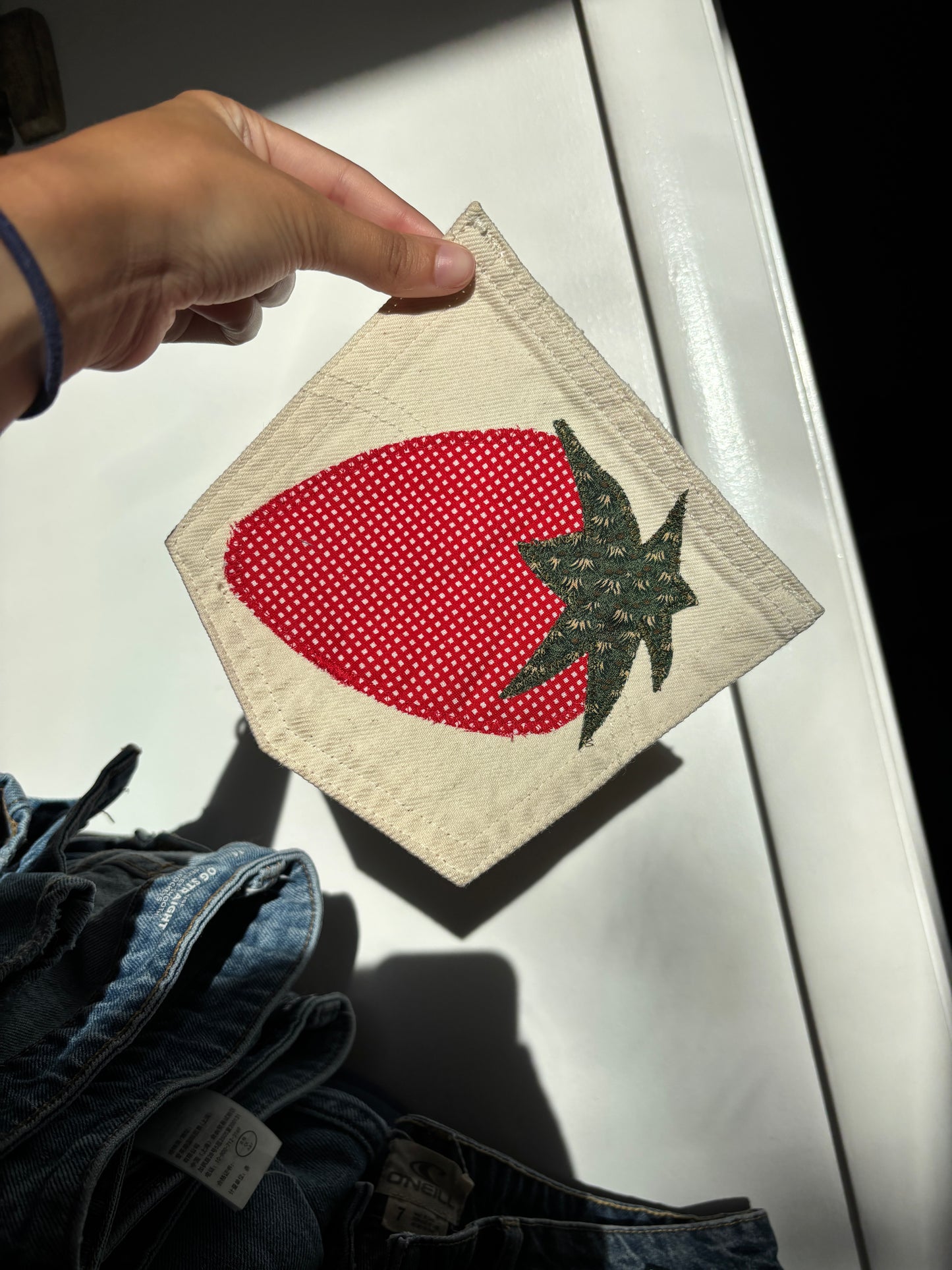 strawberry shorts (24 waist)