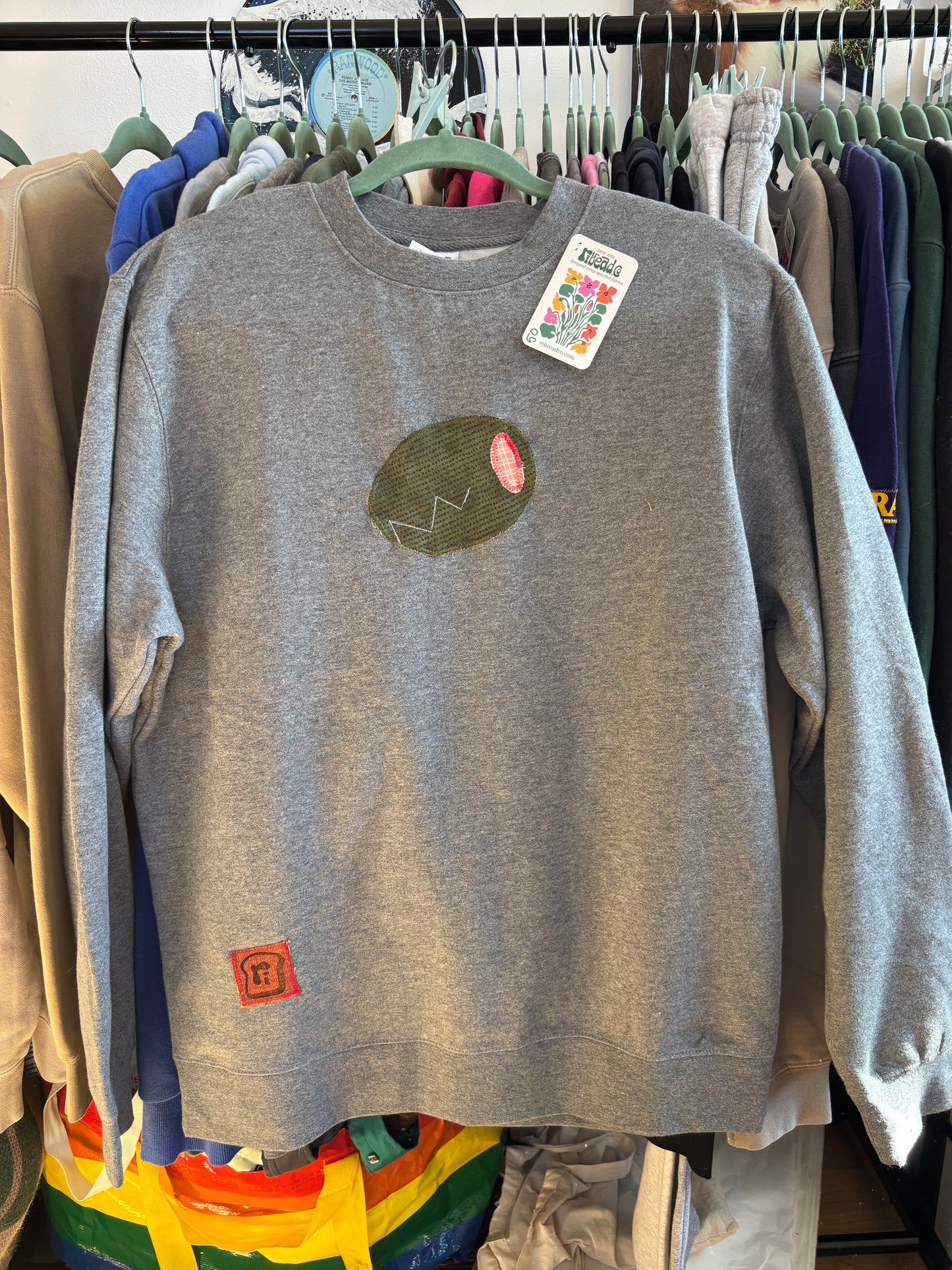 olive crew (unisex m)