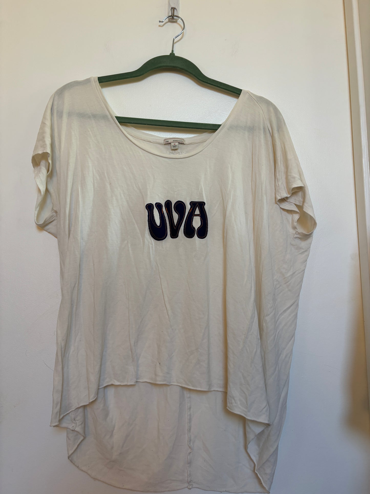 uva flowy tee (women’s m)