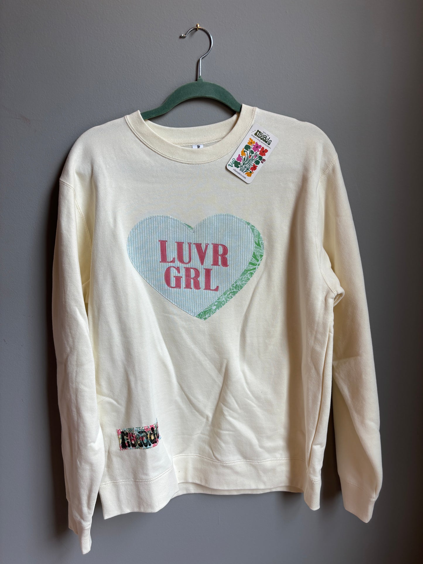 luvr girl crew (unisex m)