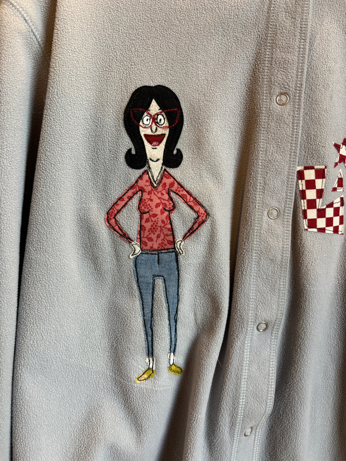 linda belcher button up (women’s s)