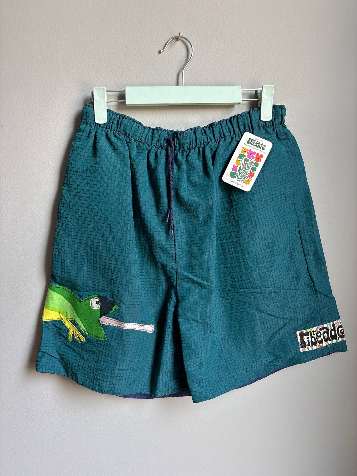 lizard shorts (men’s m)