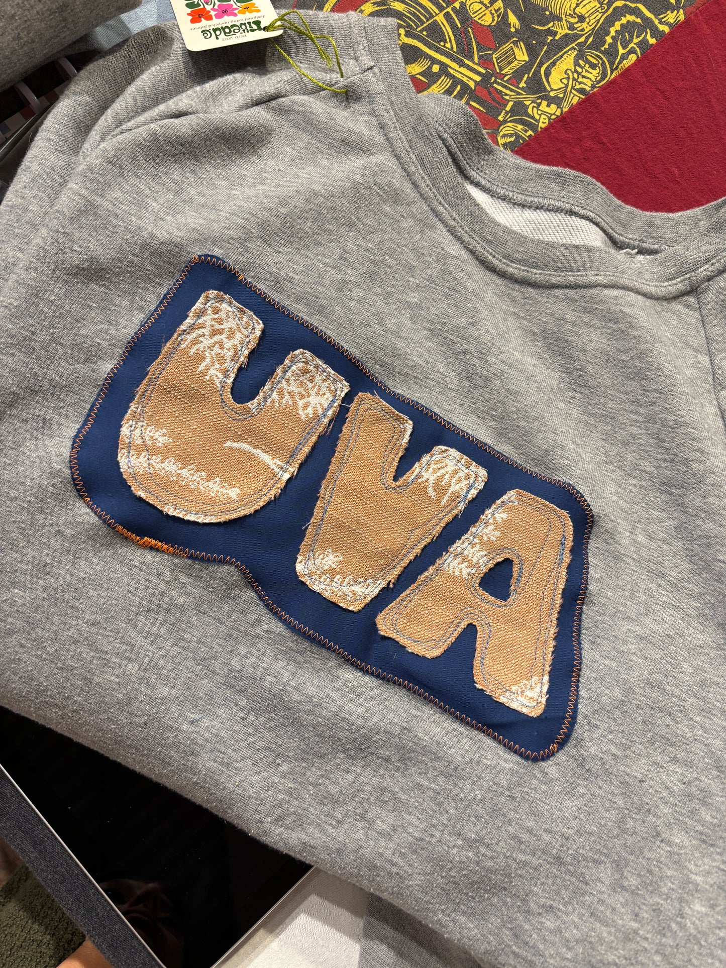 uva patch crew (women’s L)