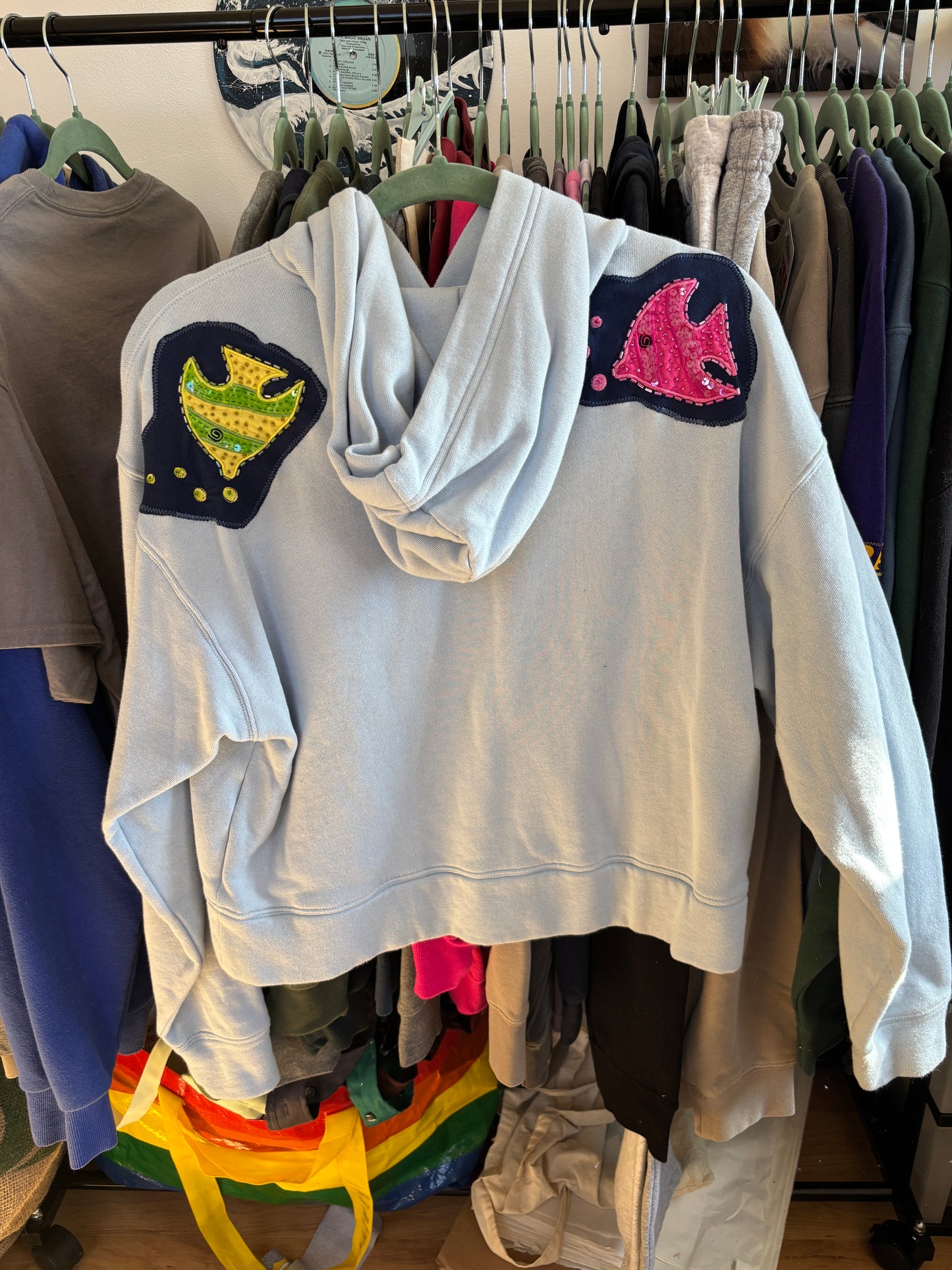 beaded fishy cropped hoodie (women’s small tall)