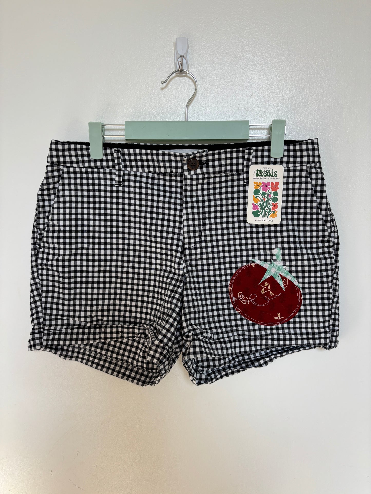 tomato shorts (8)