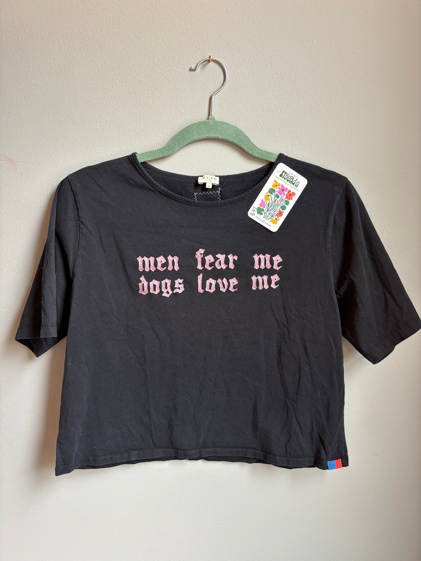 men fear me dogs love me tee (womens m)