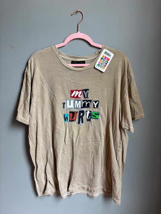 my tummy hurts tee (mens m)