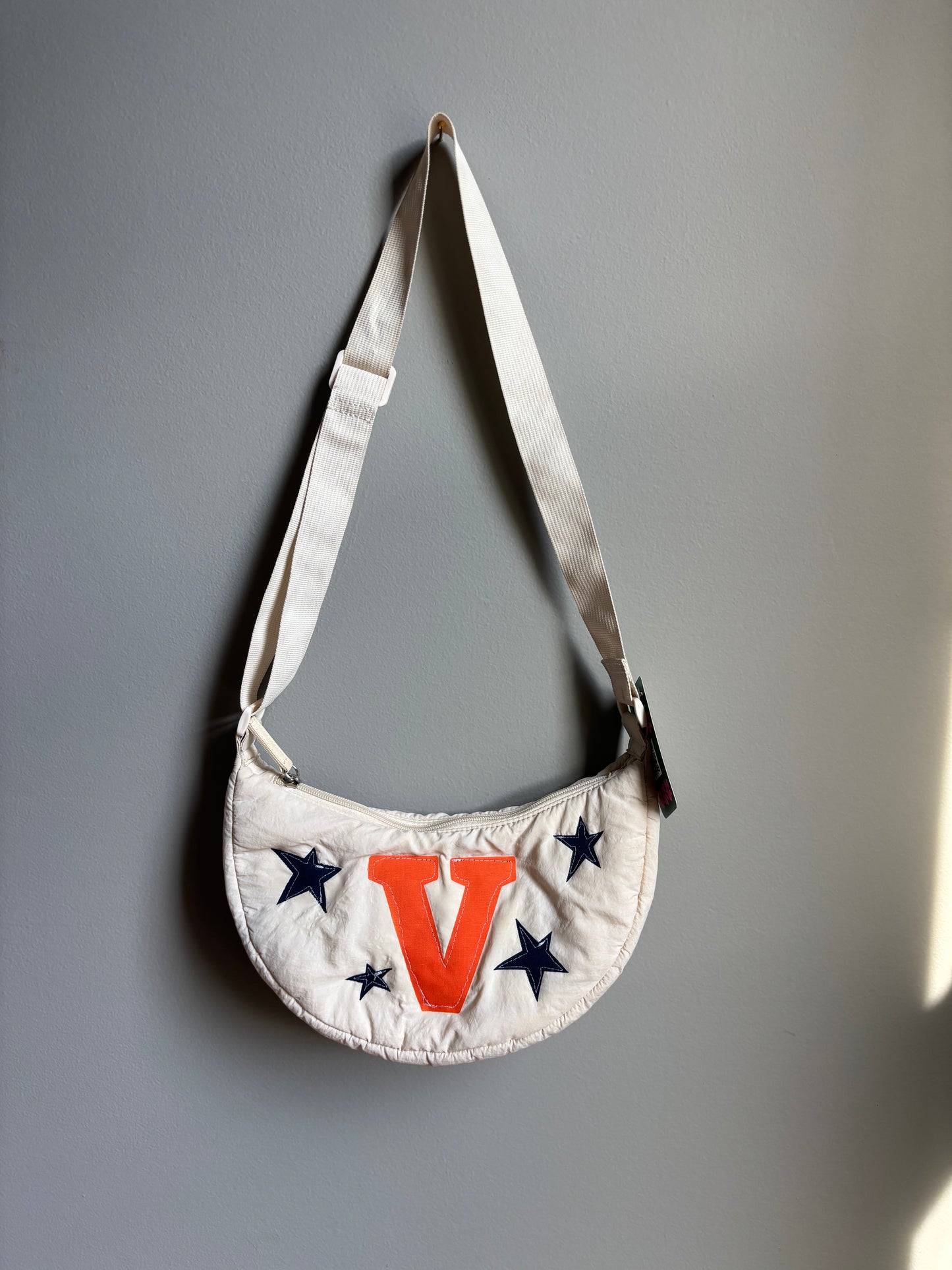 virginia sling bag