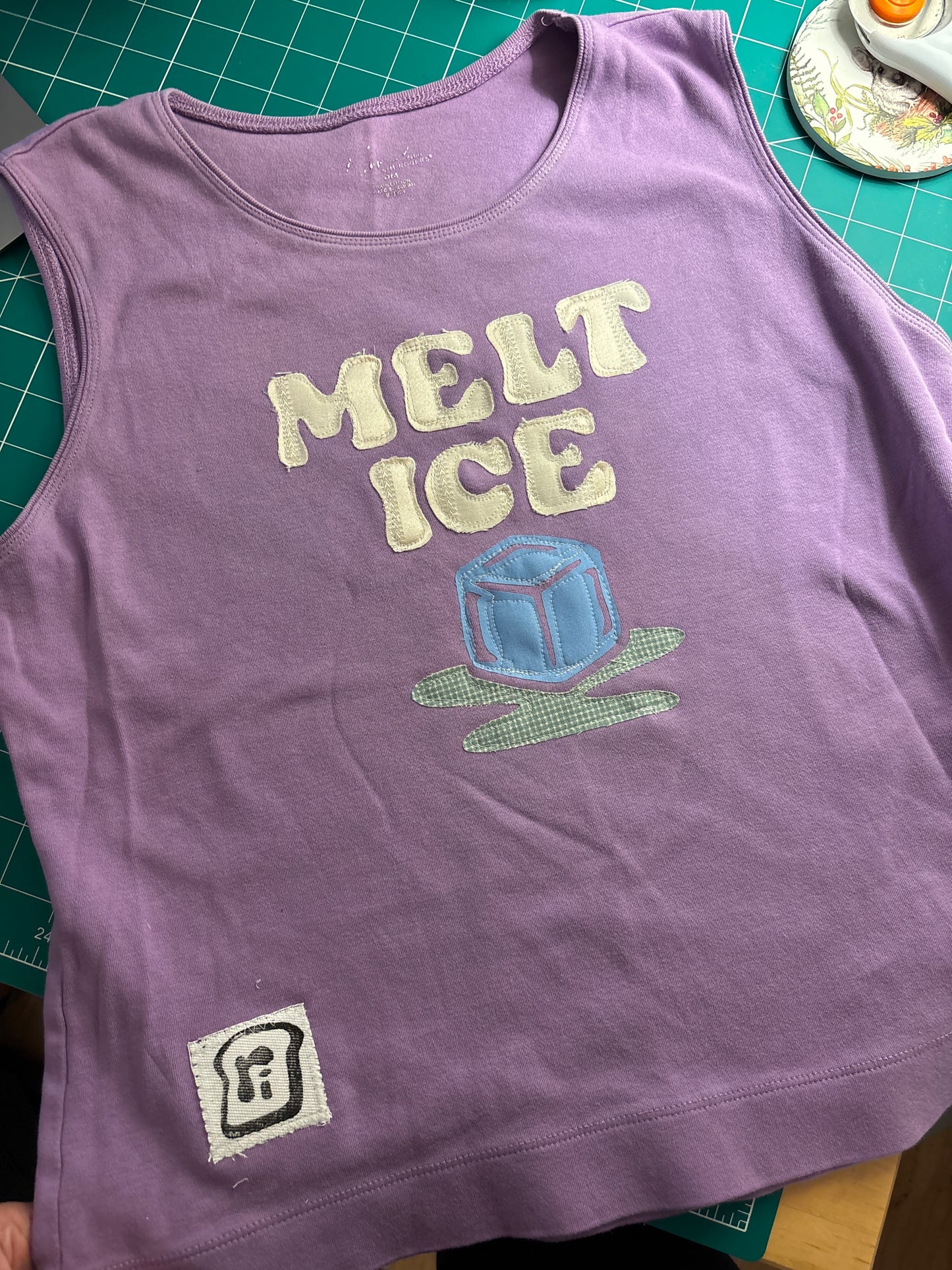 women's sized tees for Amika Center Fundraiser