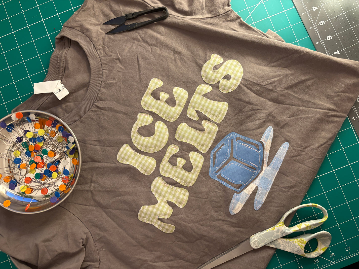 women's sized tees for Amika Center Fundraiser